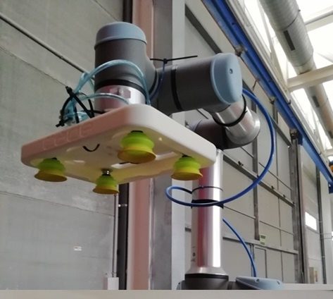 Fabricación Aditiva (FA) integrada en soluciones de robótica colaborativa 1 manipulador de cade cobots
